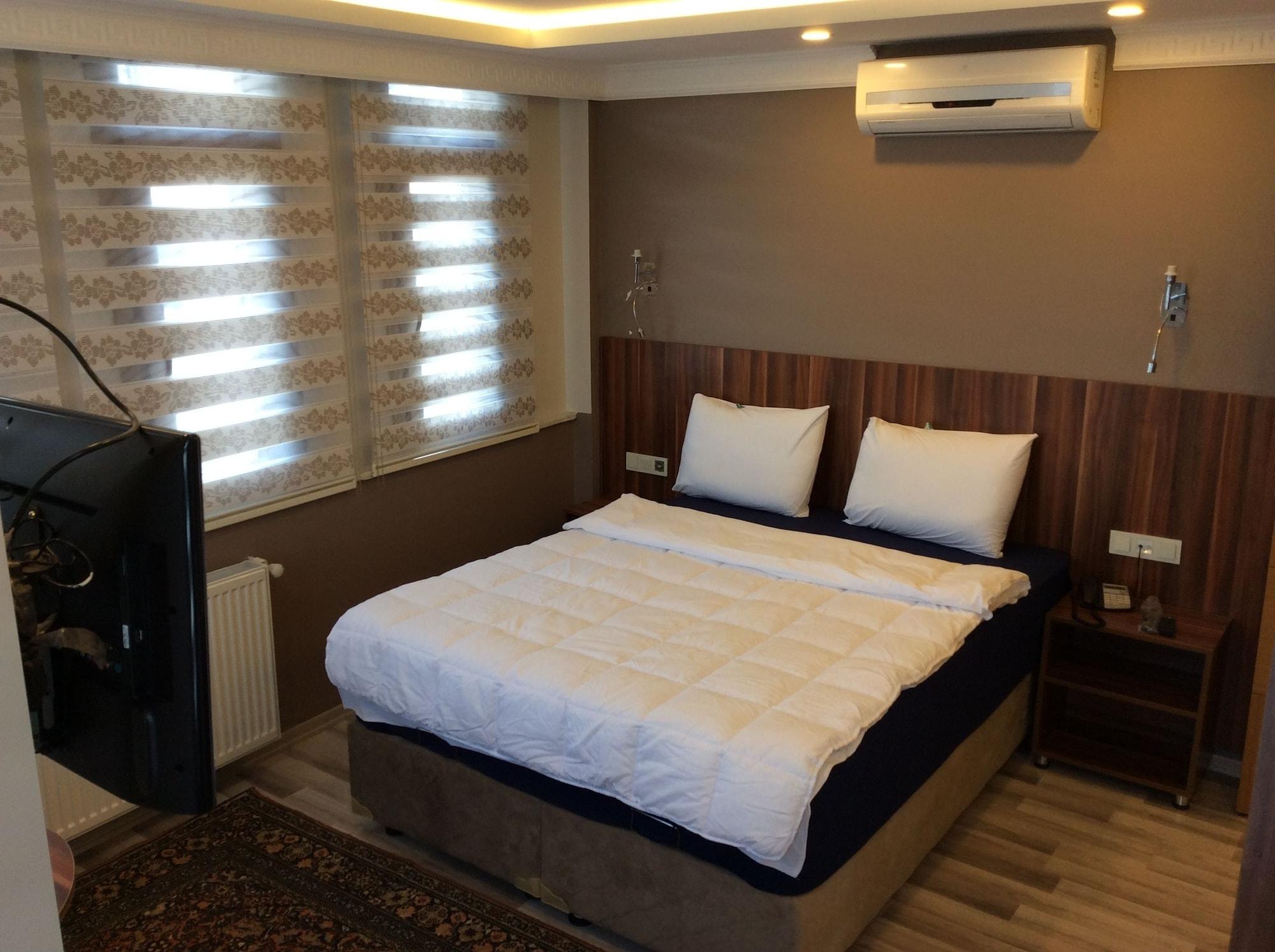 Hotel Yonca Istanbul Bagian luar foto