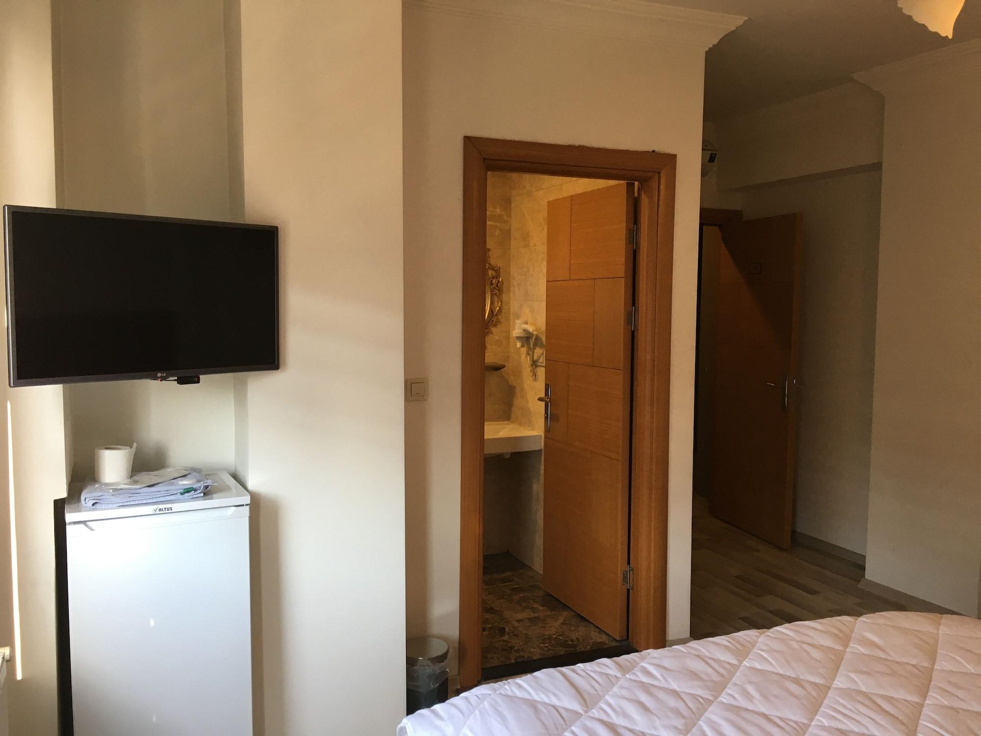 Hotel Yonca Istanbul Bagian luar foto