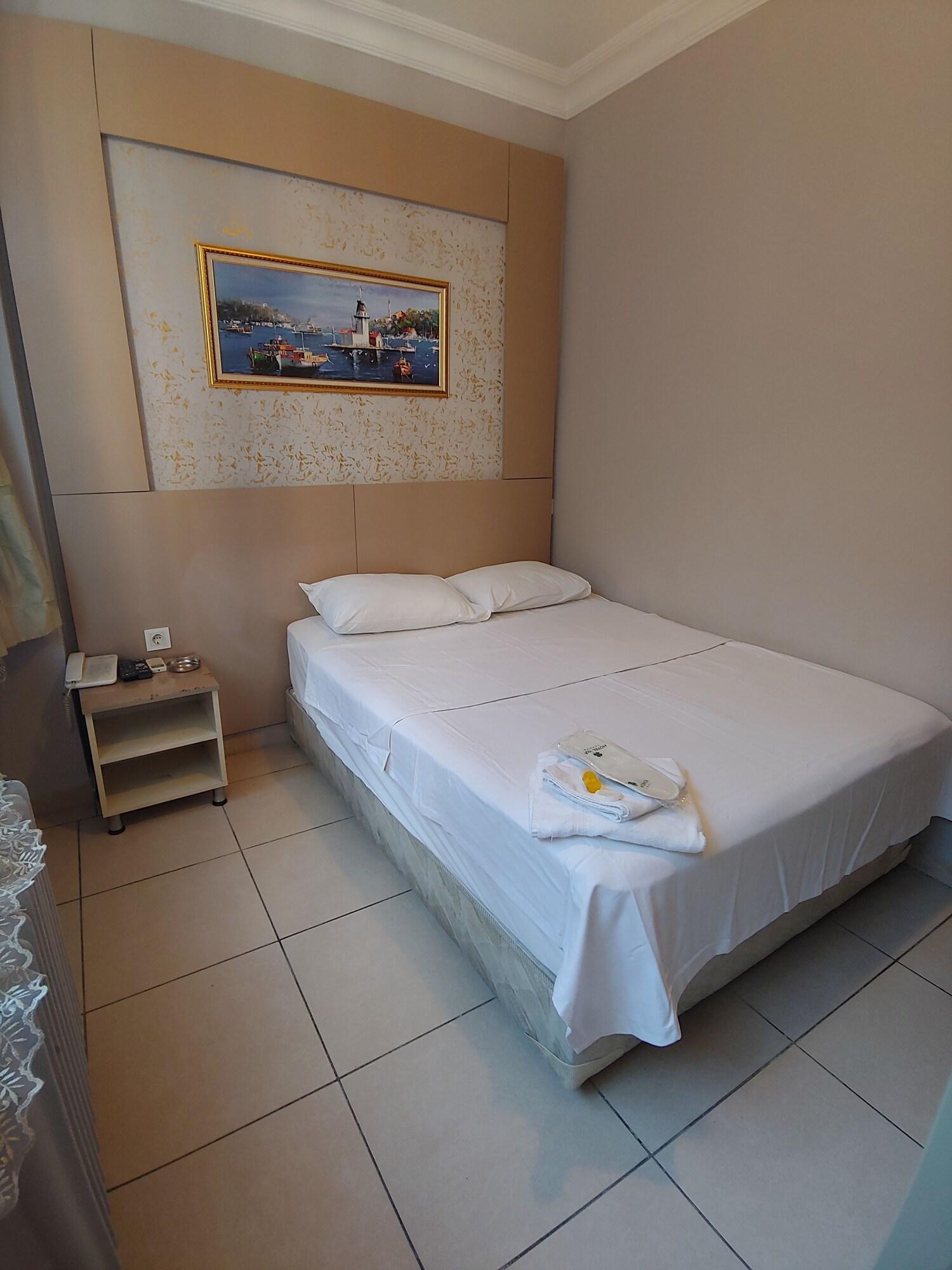 Hotel Yonca Istanbul Bagian luar foto