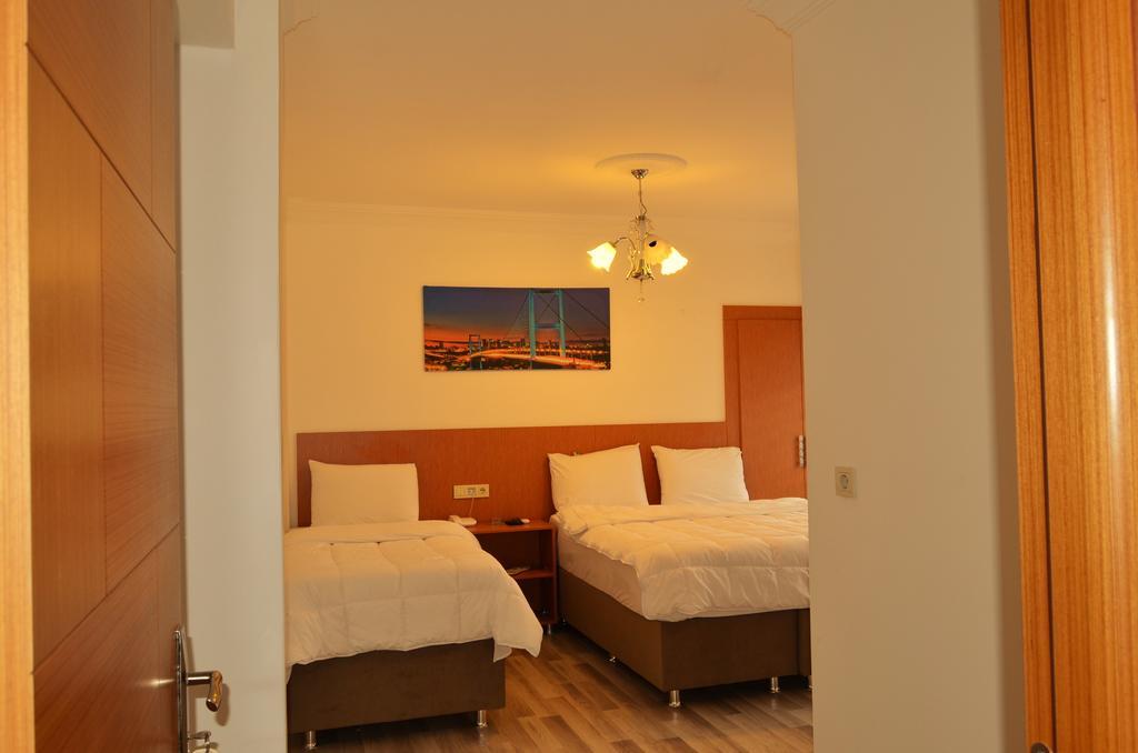 Hotel Yonca Istanbul Bagian luar foto